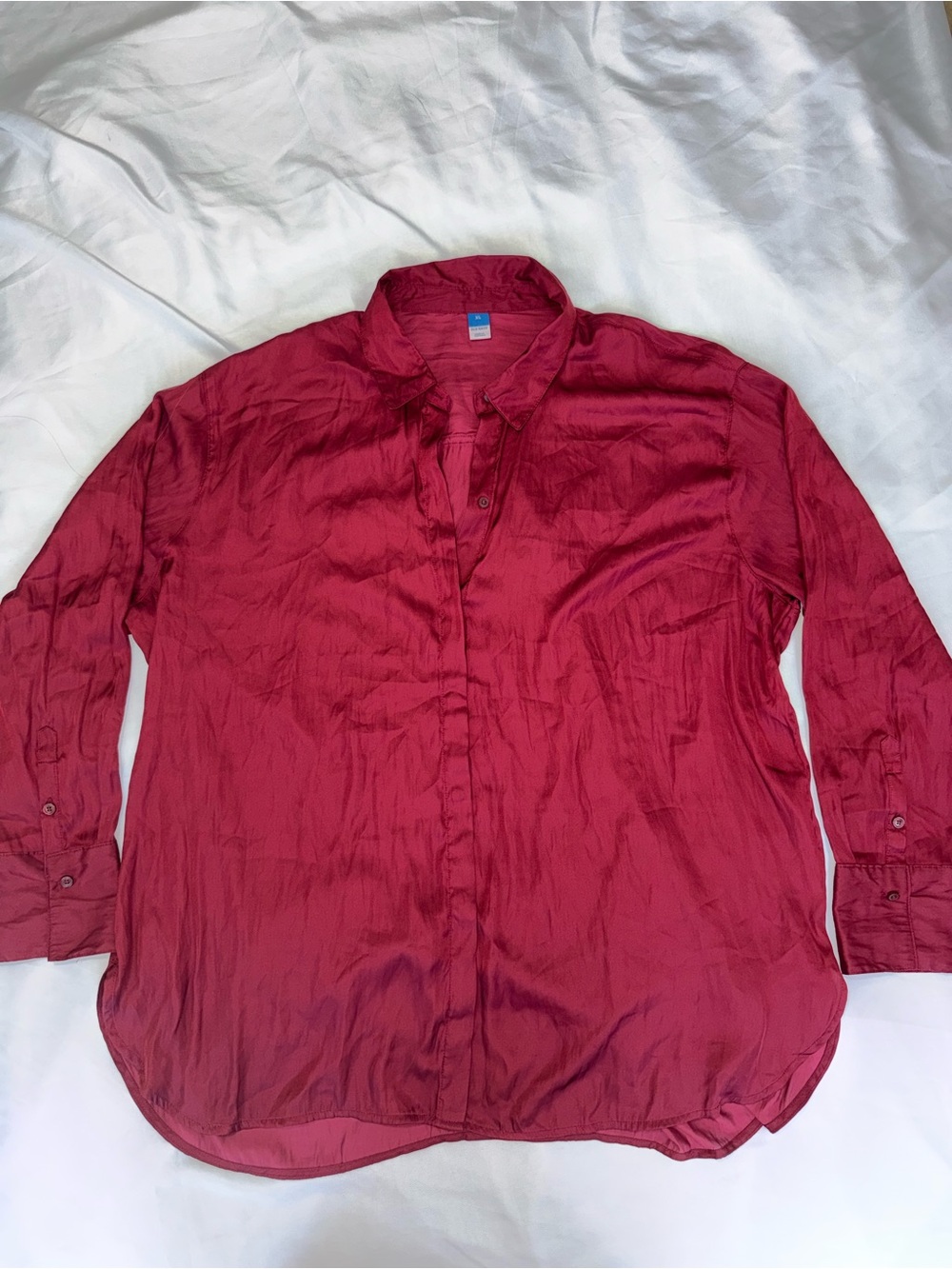 Old Navy Men's Deep Red Long-Sleeve Button-Down Shirt